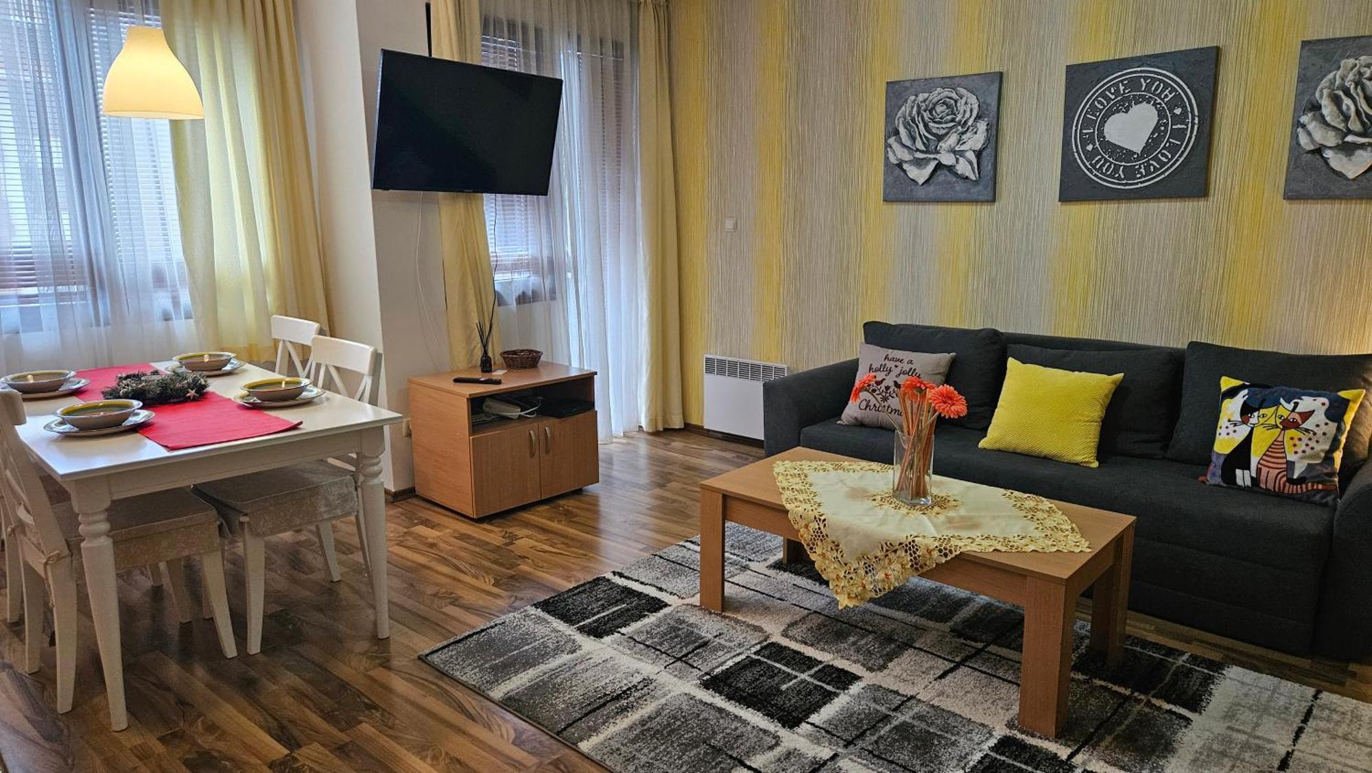 Ramada 2 Boutique Apartment Near Ski Road Банско Экстерьер фото