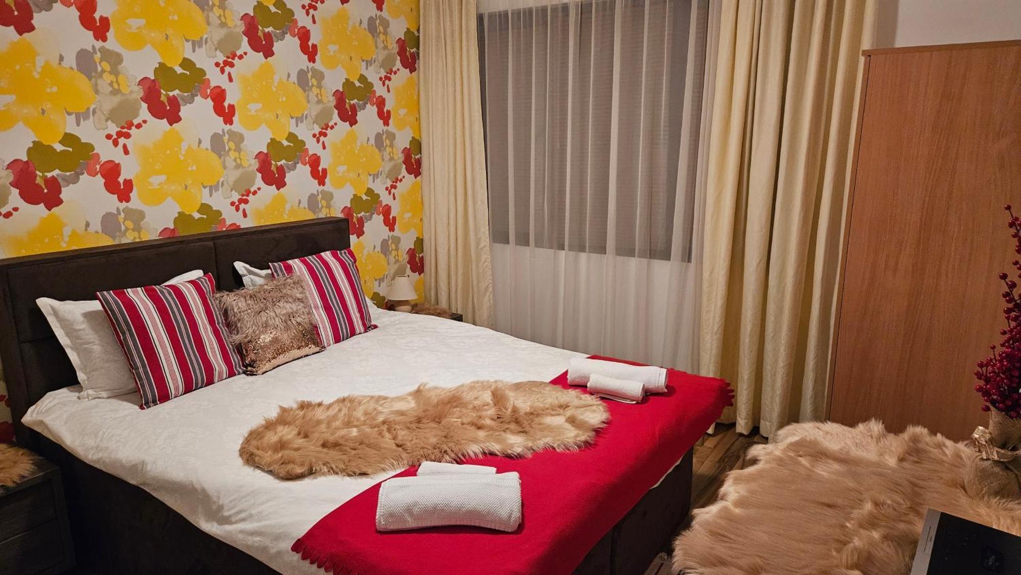 Ramada 2 Boutique Apartment Near Ski Road Банско Экстерьер фото